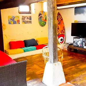 Surftolive House , Somo España